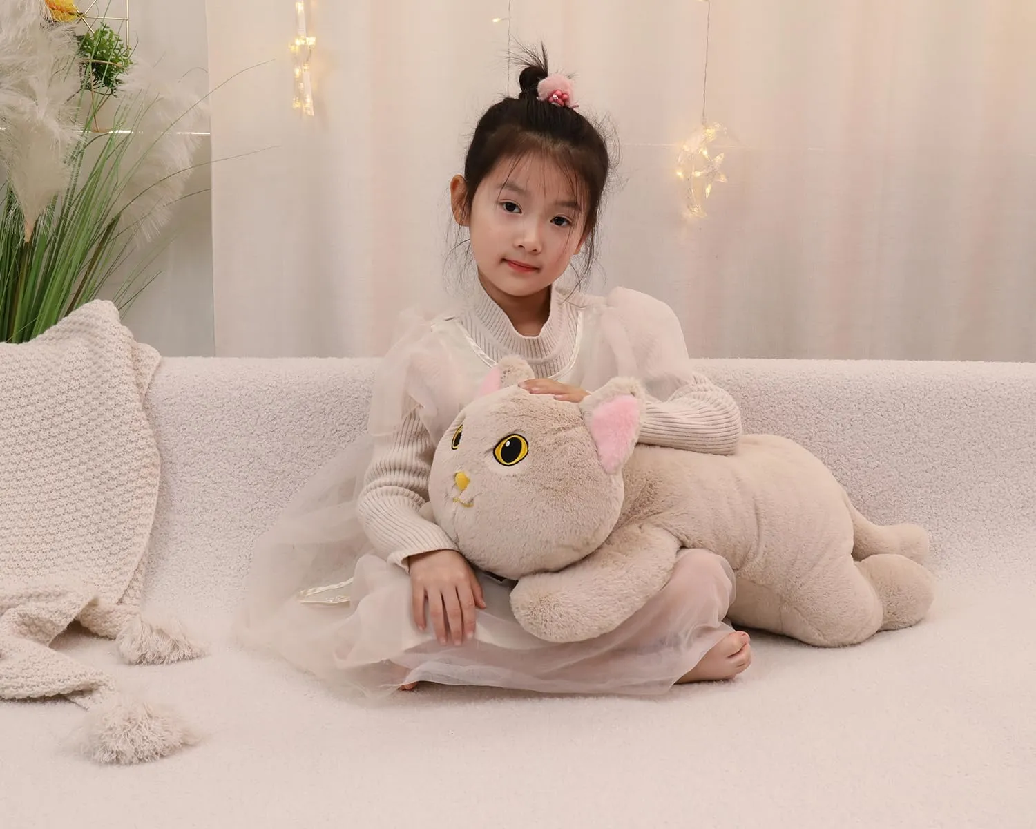 26.4 inch 5 lbs Cat Weighted Stuffed Animals, Large Weighted Plush Animal, Cute Plush Toy Pillow, Soft Kawaii Plushie Gifts for Adults, Kids, Boys and Girls (Light Gray)