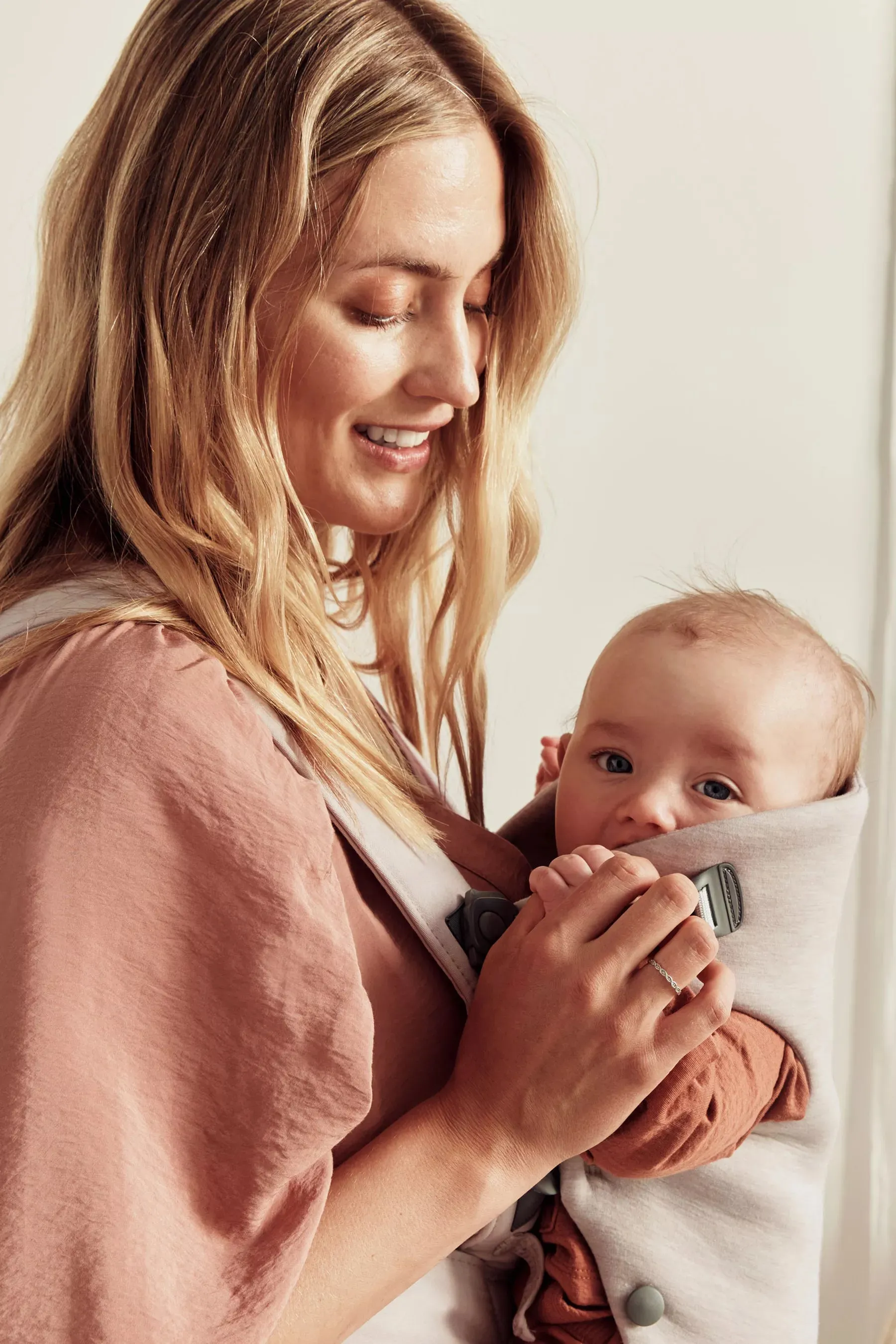 Baby Bjorn Baby Carrier Mini