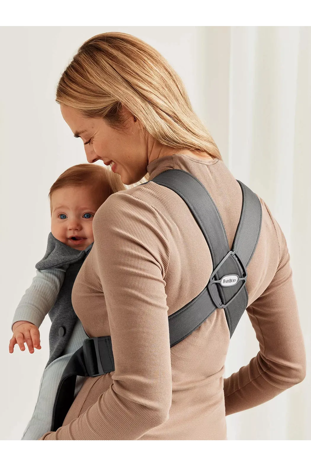 Baby Bjorn Baby Carrier Mini