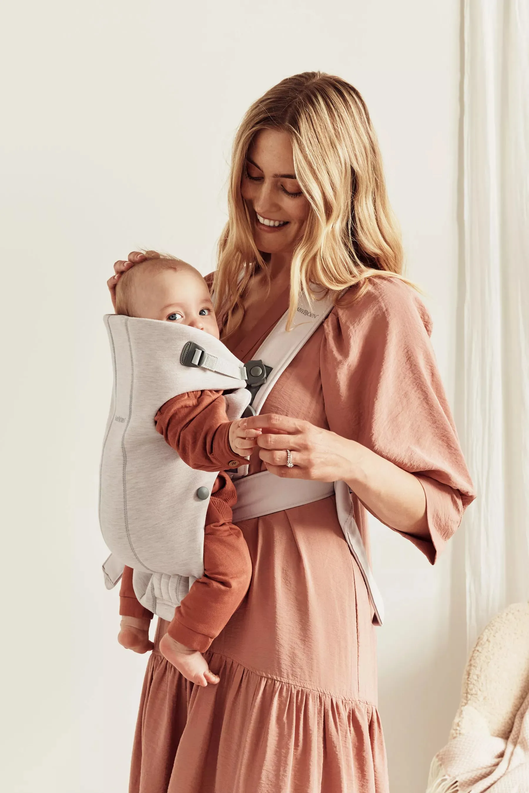 Baby Bjorn Baby Carrier Mini