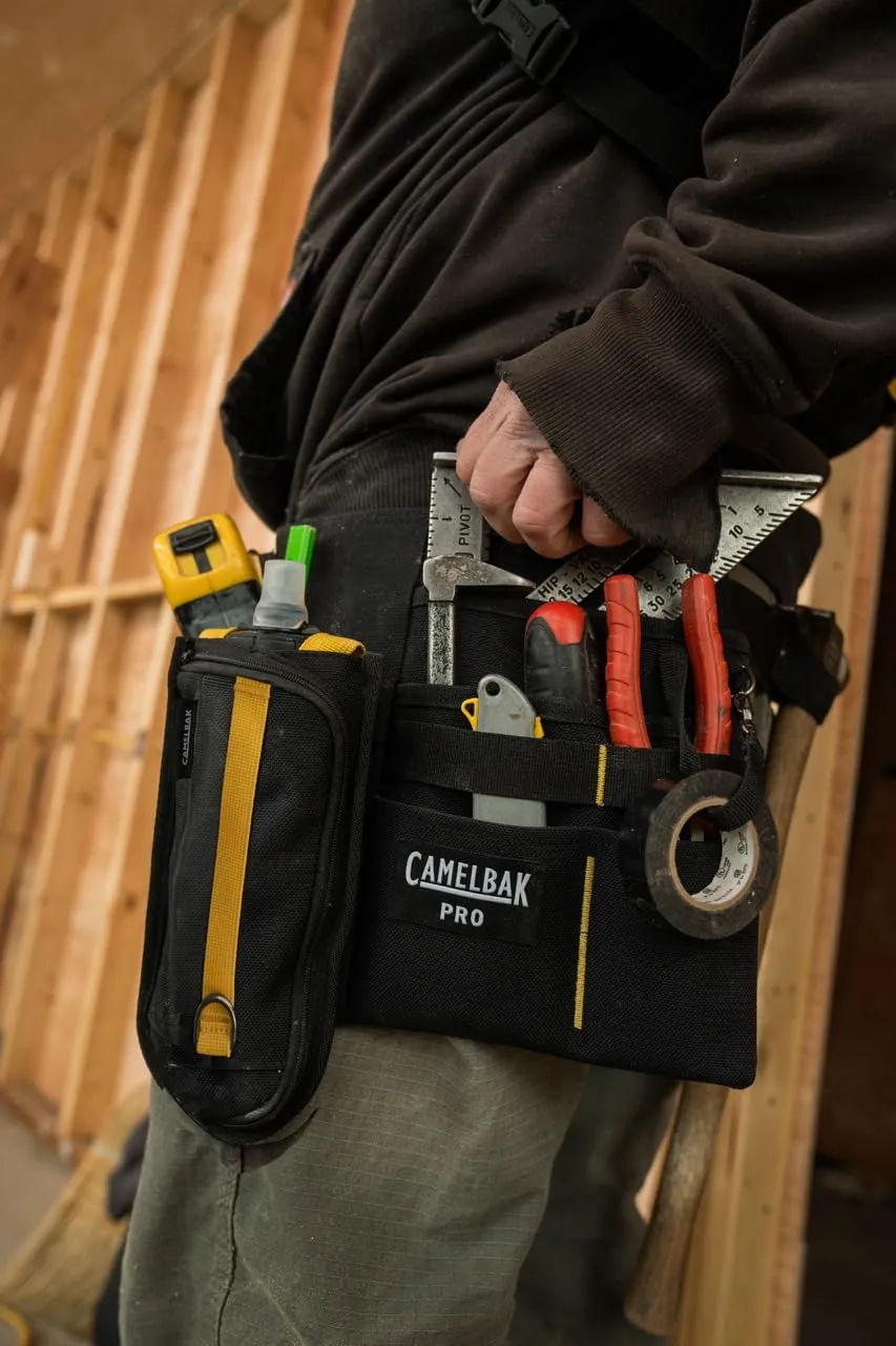 CamelBak 17 Oz Multi Rugged 1200D Poly Canvas Tool Belt with Adjustable Strap and Clip Flask, Black, 4-Pockets