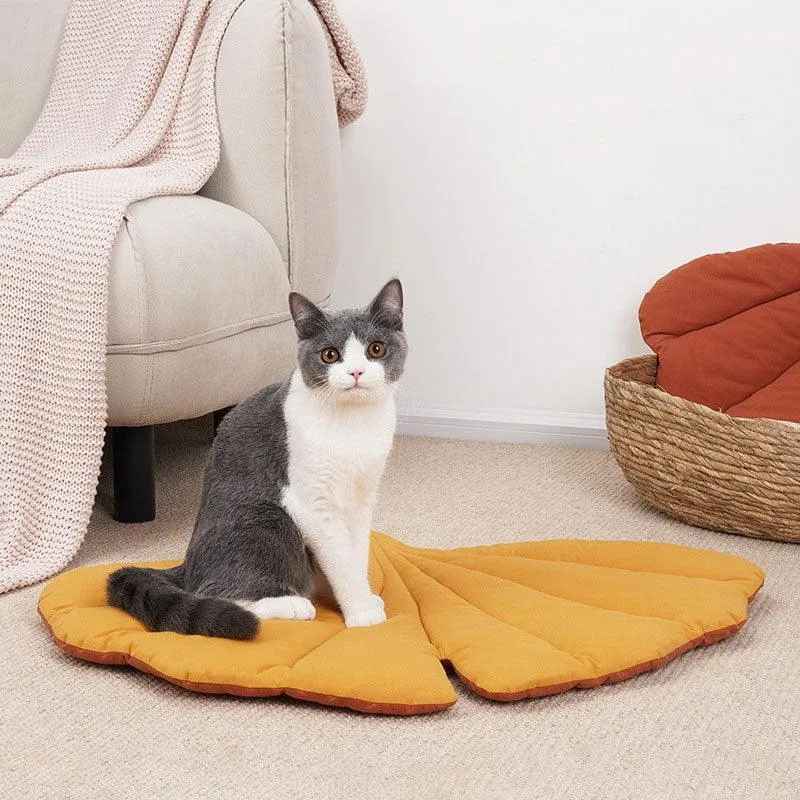 Cat Bed Mat Leaf Shape Washable Double-sided Use
