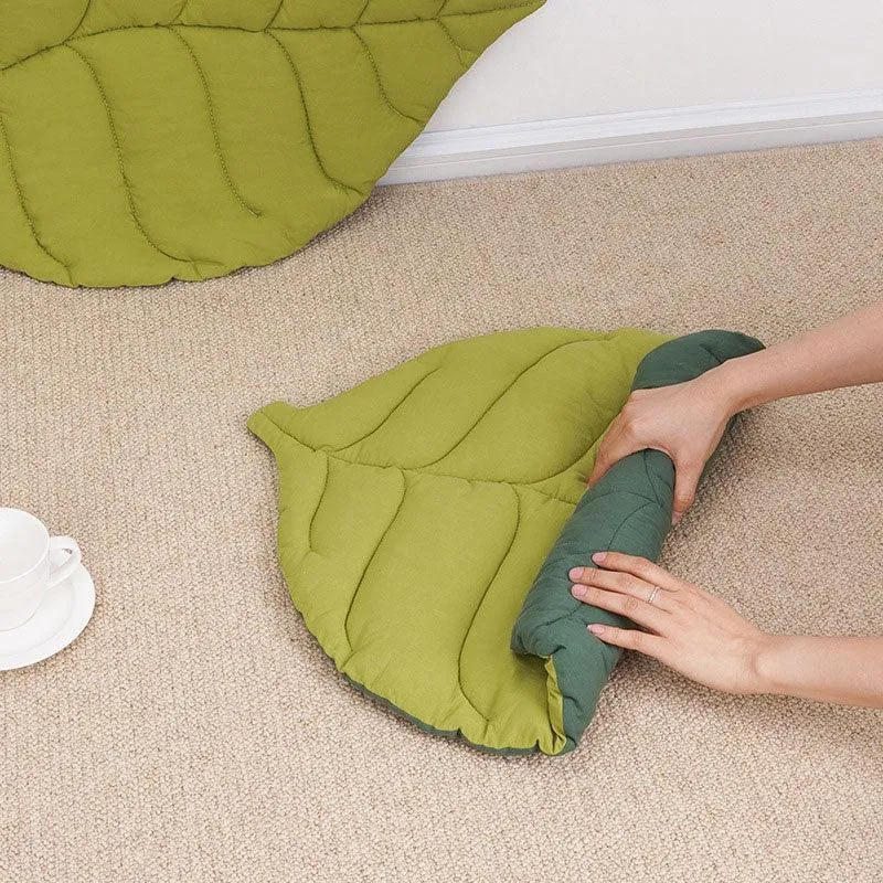 Cat Bed Mat Leaf Shape Washable Double-sided Use