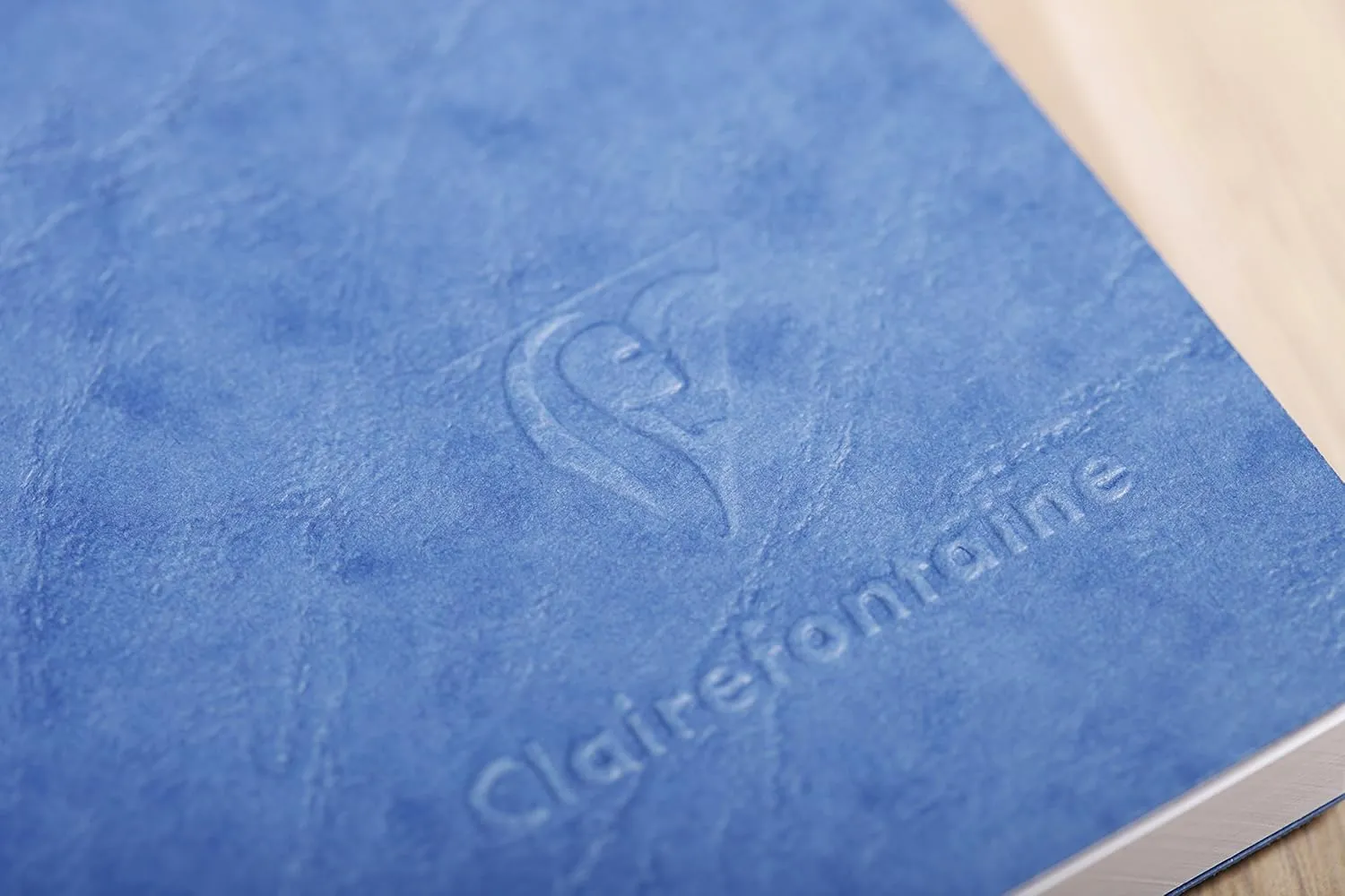 Clairefontaine - Ref 793462C - Age Bag Thread-Bound Notebook (192 Pages) - A5 Size, Lined Rulings, 90gsm Brushed Vellum Paper, Elastic Closure - Red Cover