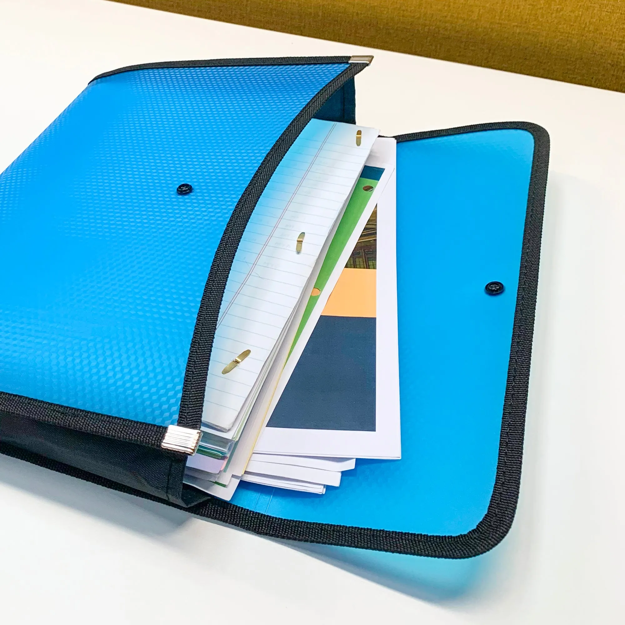 Document Holder A4/Letter Size w/ Square Flap