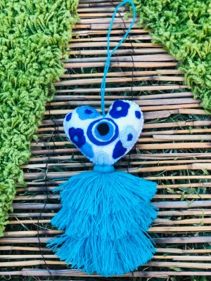 Evil Eye Pompón