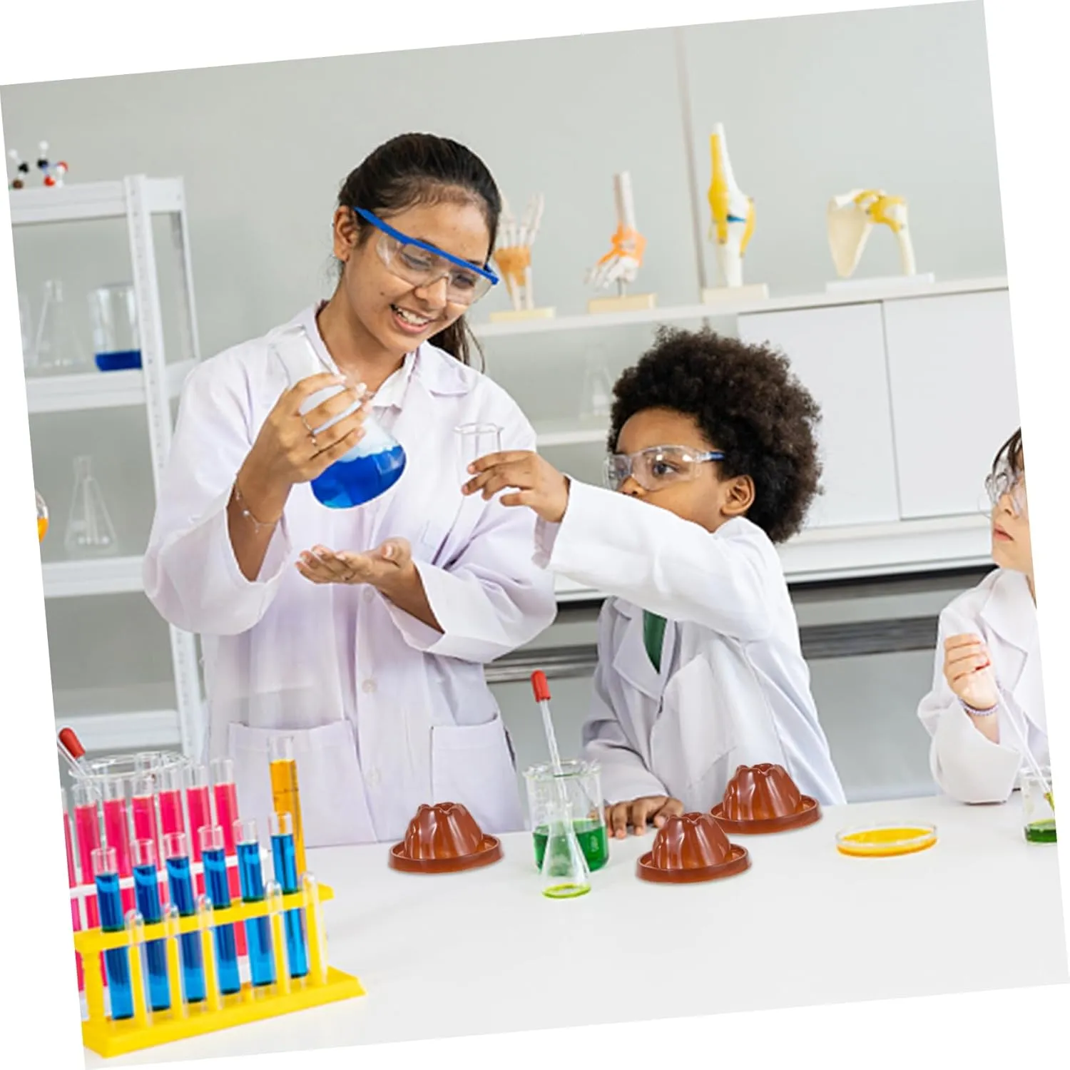 FAVOMOTO 30pcs Volcano Eruptions Science Models DIY Kits for Hands Learning Compact Volcano Shells for Educational Experiments Safe and Crafting Accessories