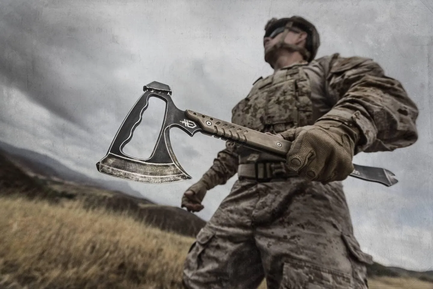 Gerber Gear Downrange Tactical Tomahawk Survival Multitool, Camping Axe with Hammer Head and Steel Pry Bar, Includes Sheath with Integrated Molle Straps