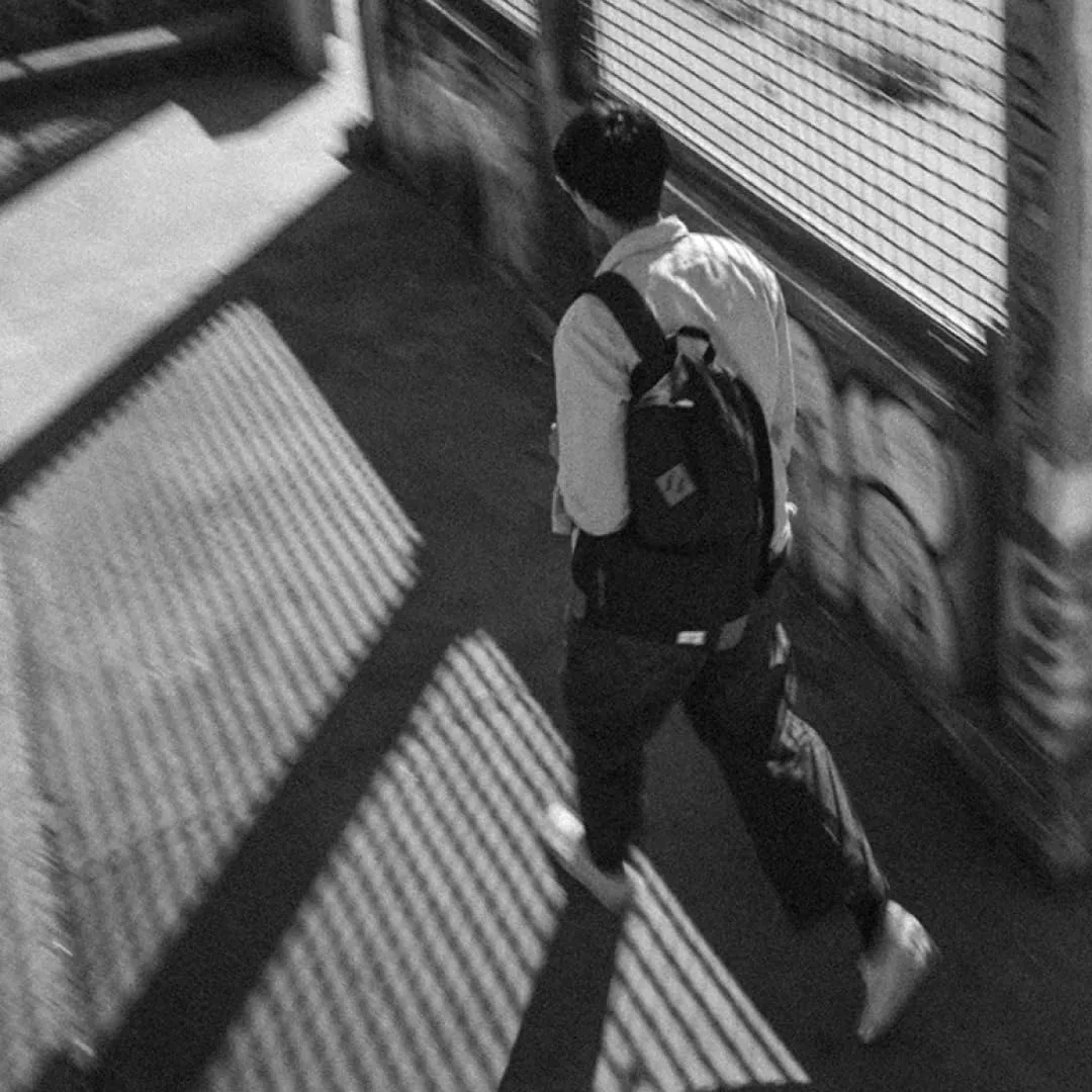 Herschel Seymour Backpack - Work Backpacks, 15/16" Laptop Backpack, Padded Shoulder Straps, 26L, Raven Crosshatch