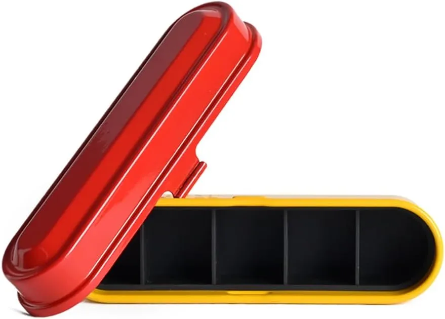 KODAK Film Case - for 5 Rolls of 35mm Films - Compact, Retro Steel Case to Sort and Safeguard Film Rolls (Film is not Included) (Red)