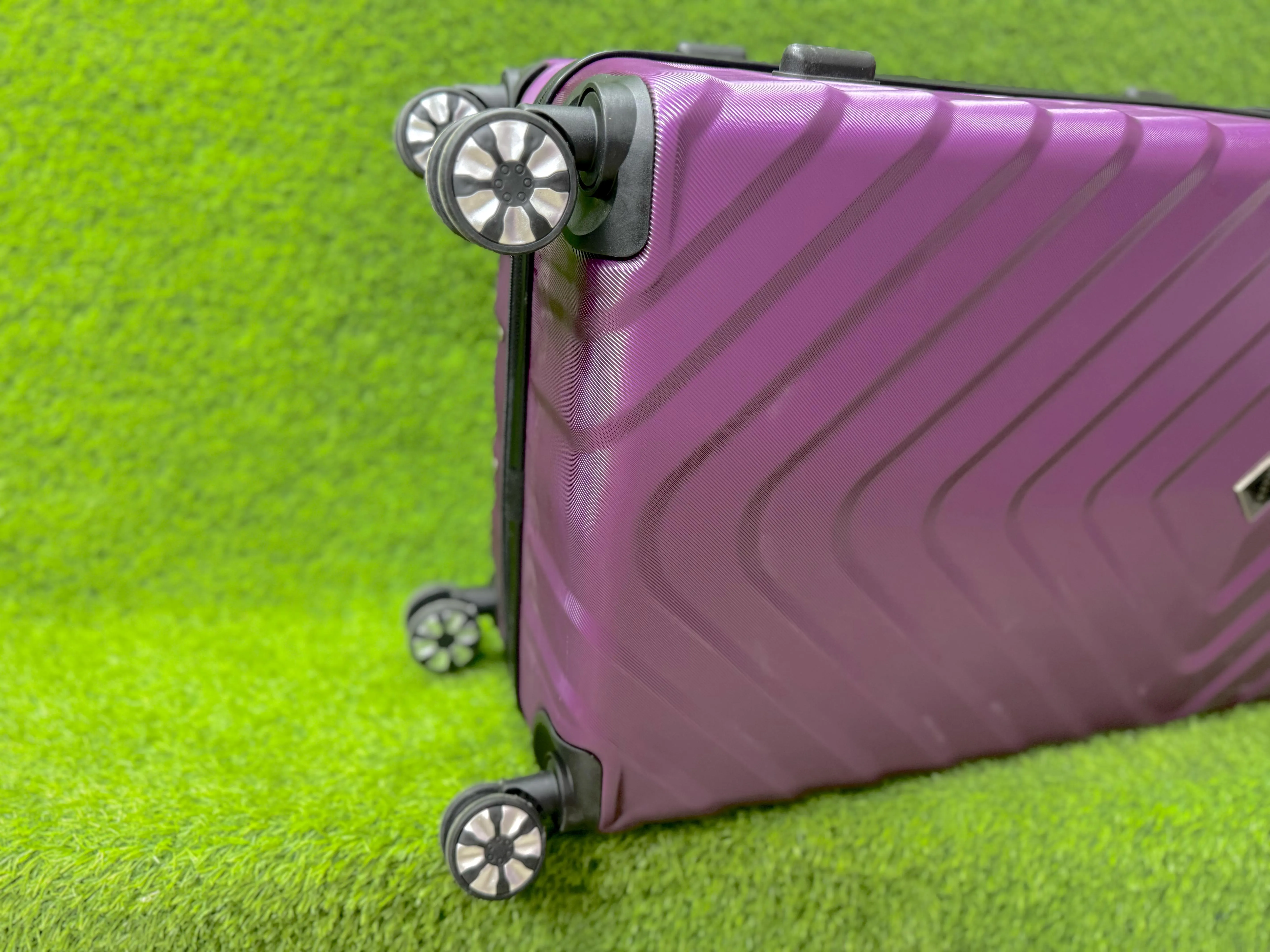 Lojel Hardside 3 Pics Luggage set