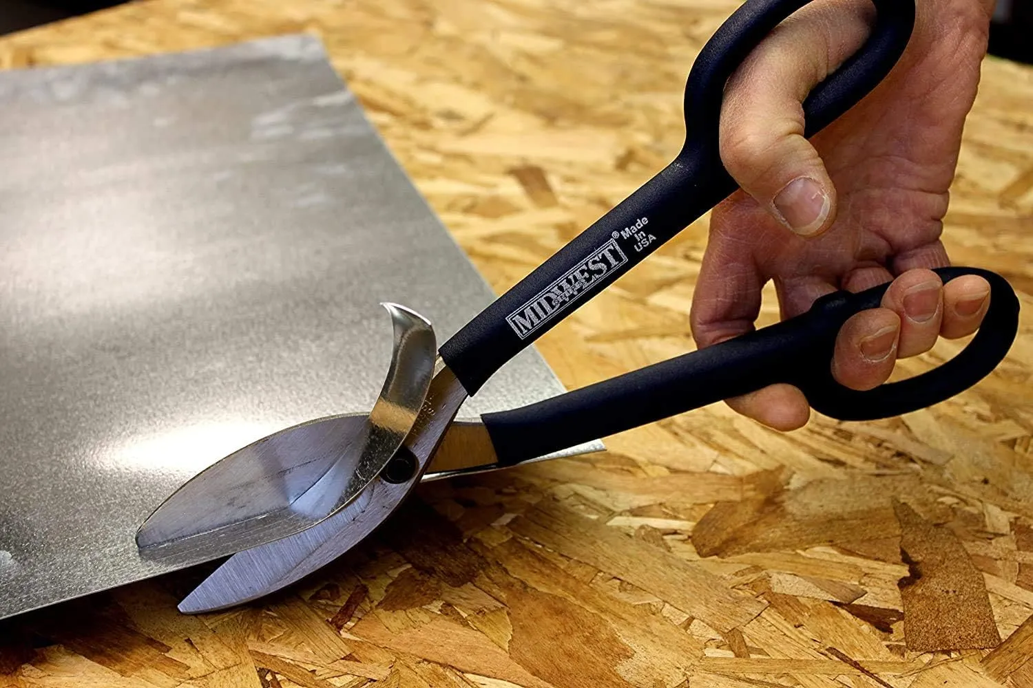 MIDWEST Tinner Snip - Straight and Wide Cut Sheet Metal Cutter with Forged Blades & Kush'n-Kote Grips - MWT-87S