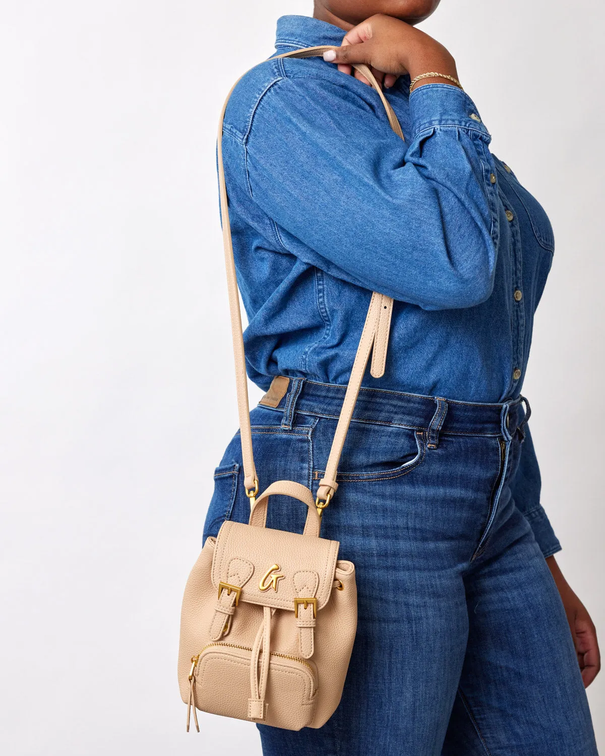 MINI PEBBLE CROSSBODY BACKPACK - NUDE