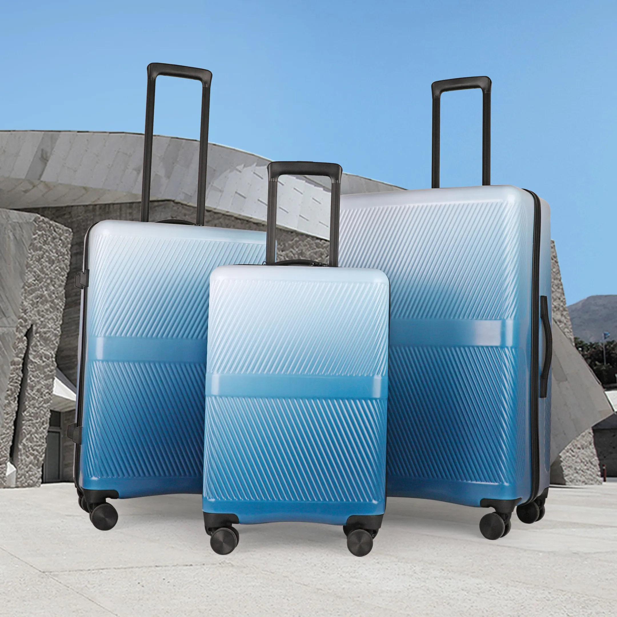 Nature Gradient Lightweight Suitcase - Full Set