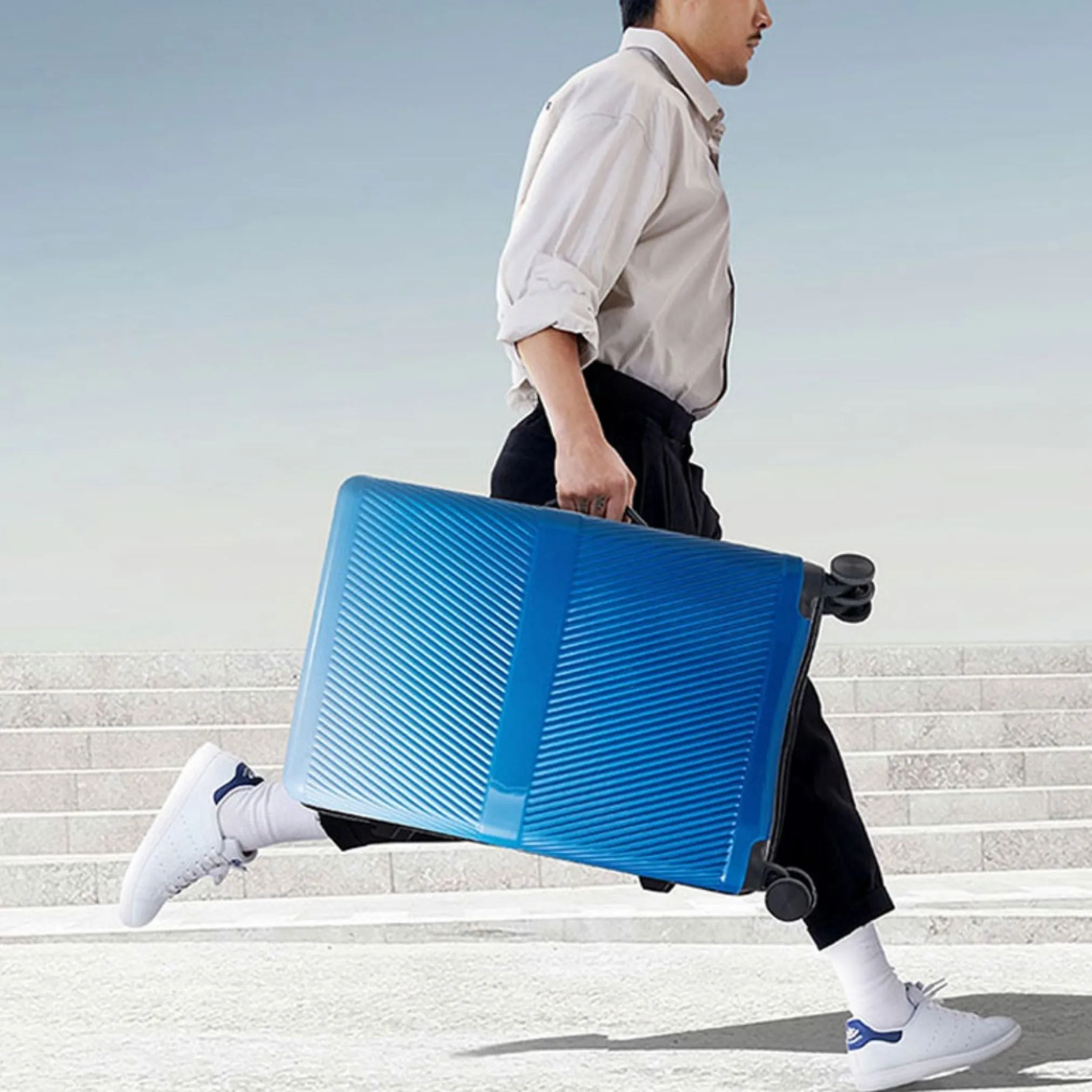 Nature Gradient Lightweight Suitcase - Full Set
