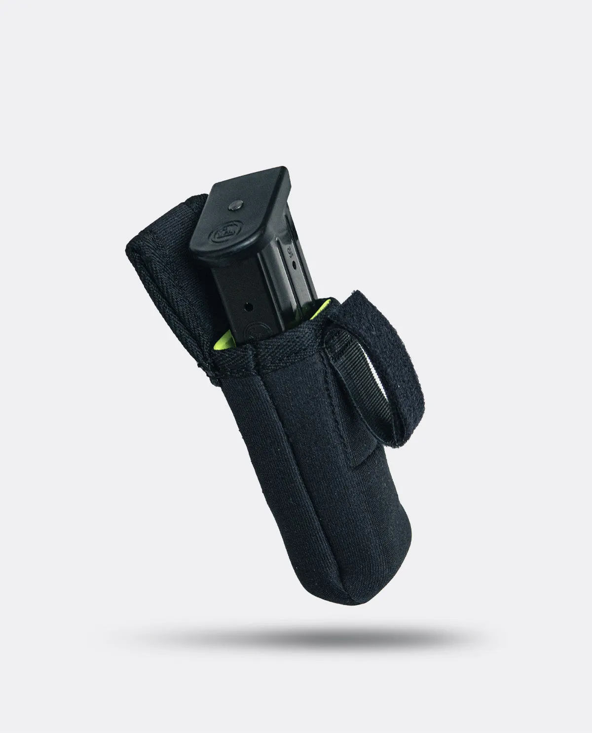 Soft shell mag carrier