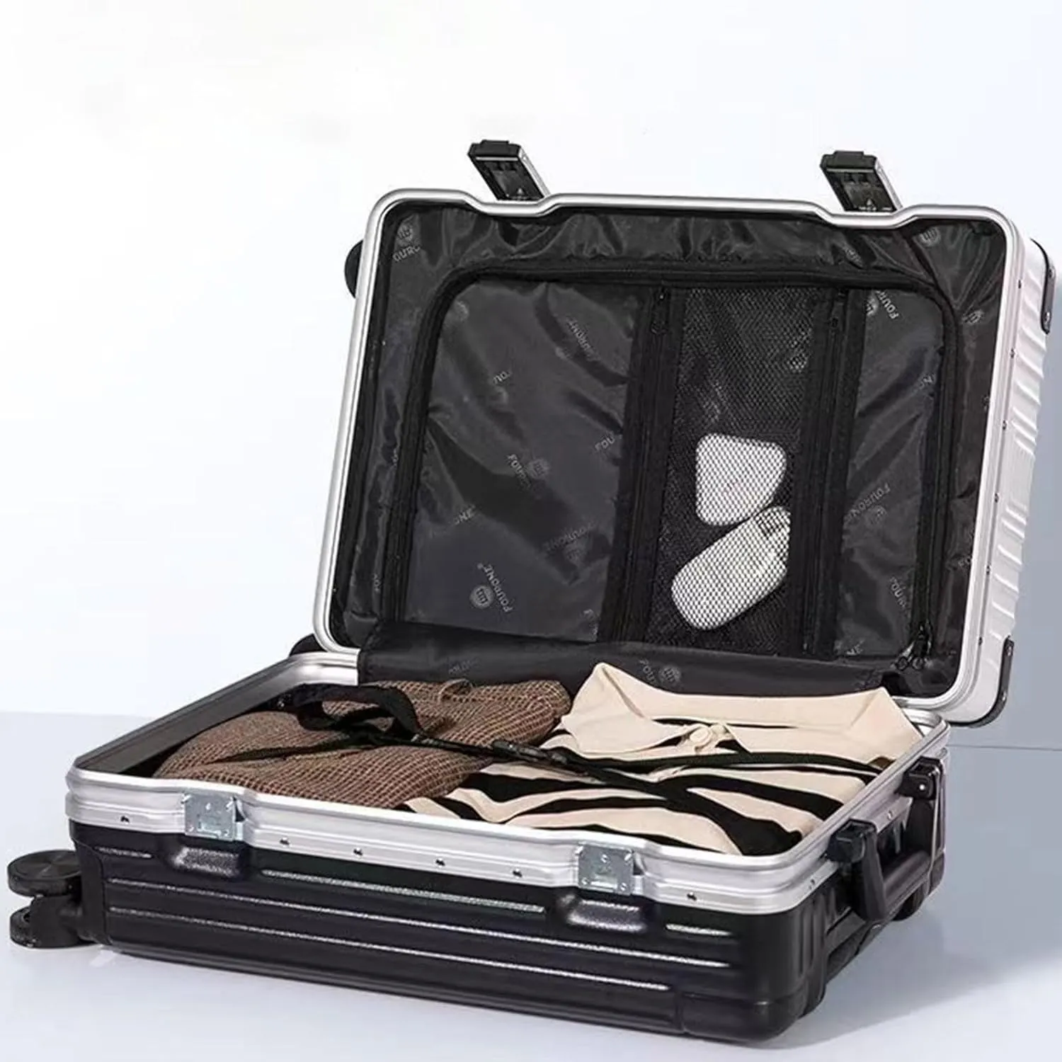 Suitcase With Laptop Compartment, Lightweight Trolley Case, Dustproof Waterproof, Equipped With An Anti-theft And Anti-picking Combination Lock (Color : 22 Bag, Size : Silver)