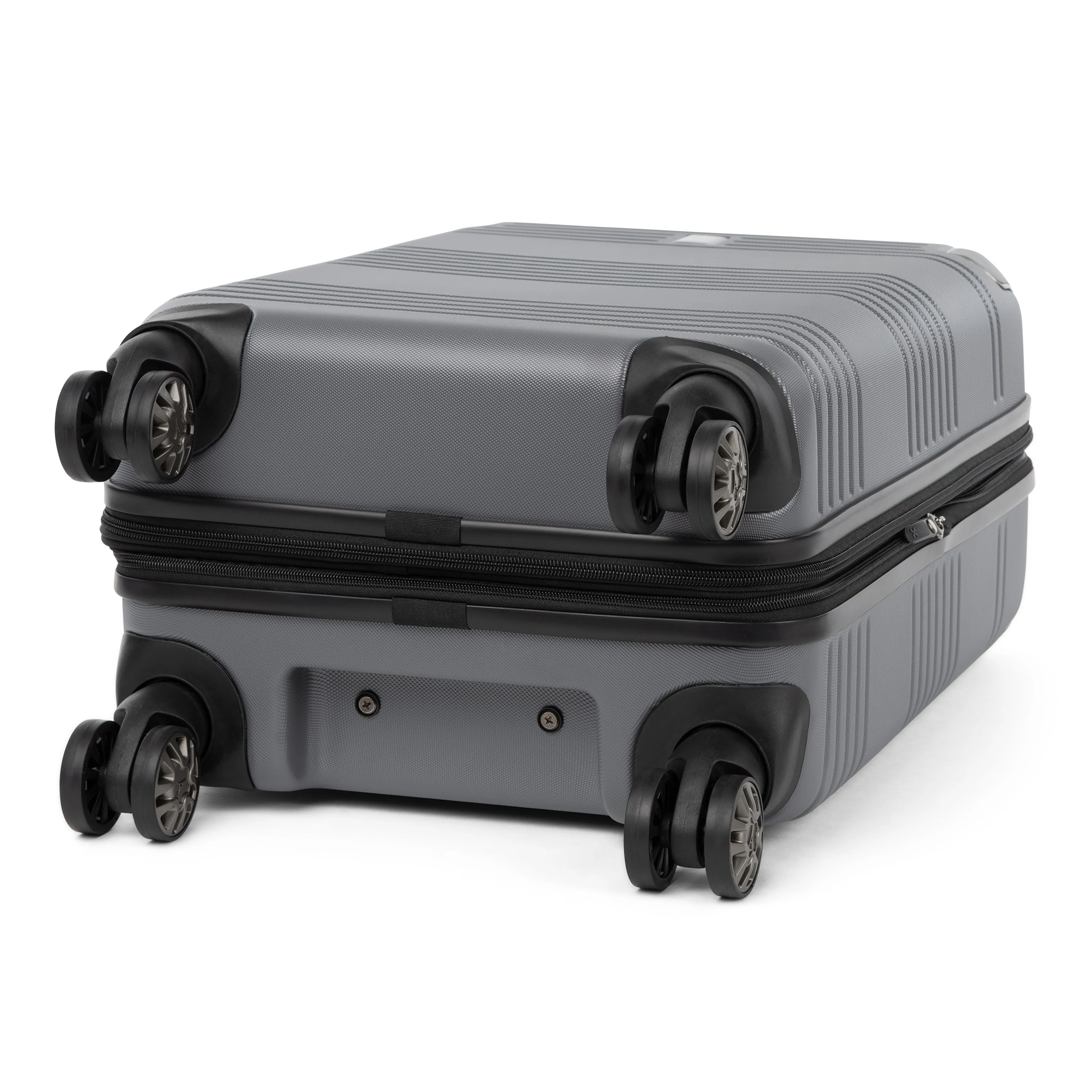Travelpro Roundtrip Carry-on Expandable Spinner & Medium Check-in Expandable Spinner U3